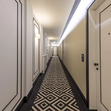 H10 Palazzo Galla 4*