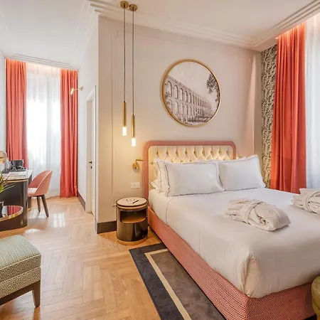 H10 Palazzo Galla Otel