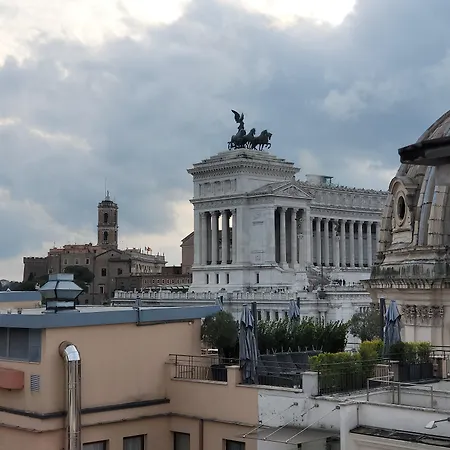Hotel H10 Palazzo Galla 4*